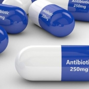 5 Kebiasaan Salah Minum Antibiotik Dapat Berbahaya Bagi Tubuh