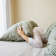Benar kah Terlalu Banyak Tidur Bisa Sebabkan Depresi?